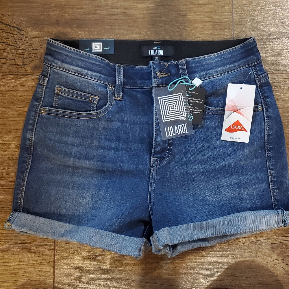 Denim shorts size 28